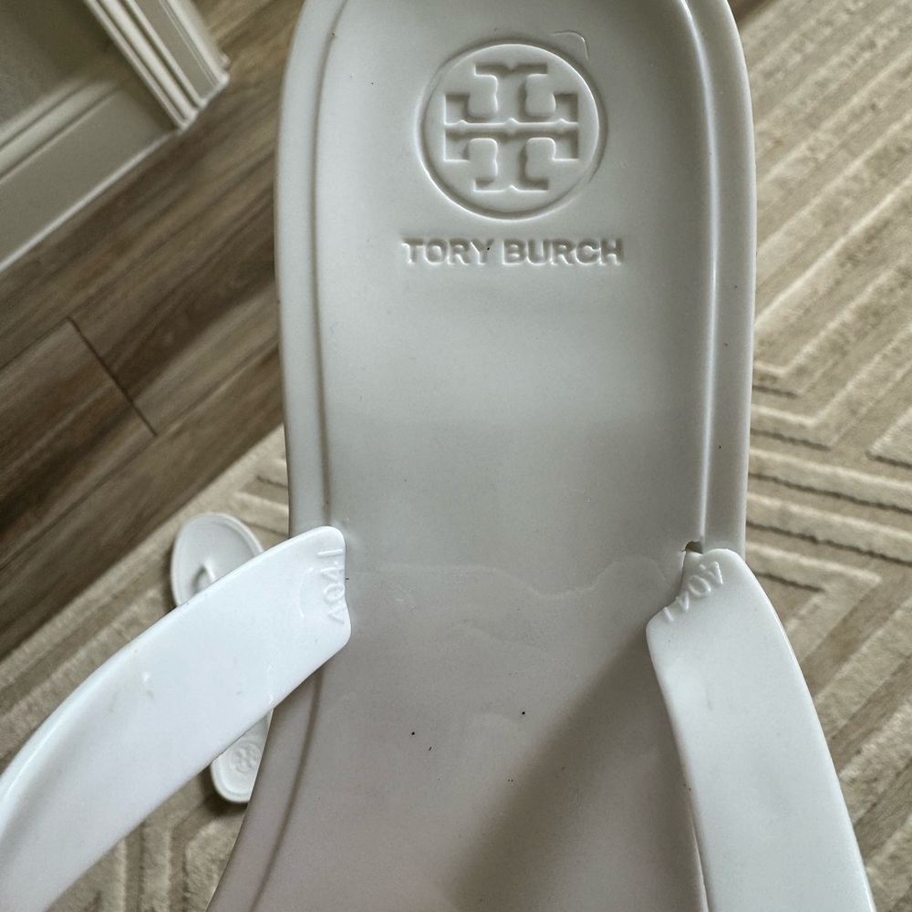 White Women's Flats with Cutout Design - Picture 6 of 7